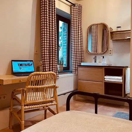 Casa de hóspedes Originell - Emotionell 3*