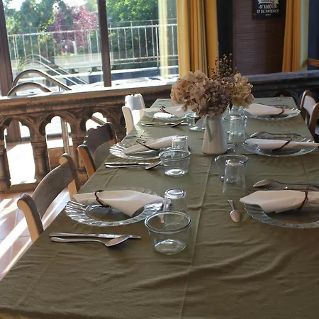 Originell - Emotionell Casa de hóspedes 3*