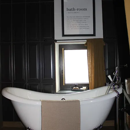 Originell - Emotionell Casa de hóspedes 3*